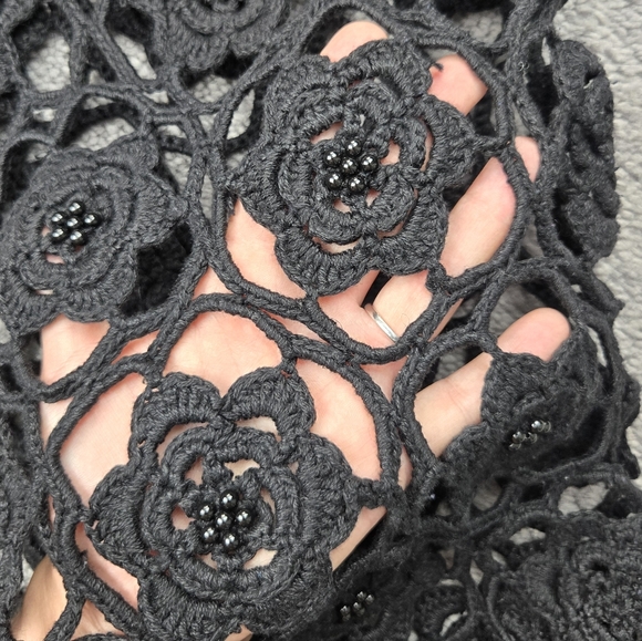 Vintage Crochet Beaded Black Vest Floral Handmade Cotton M L - Picture 4 of 7